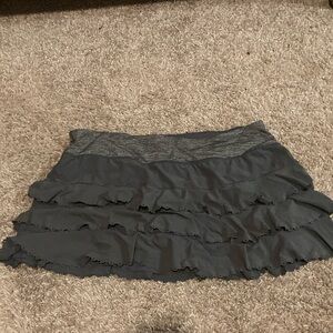 Lululemon Athletica Gray Bubble Mini Skirt